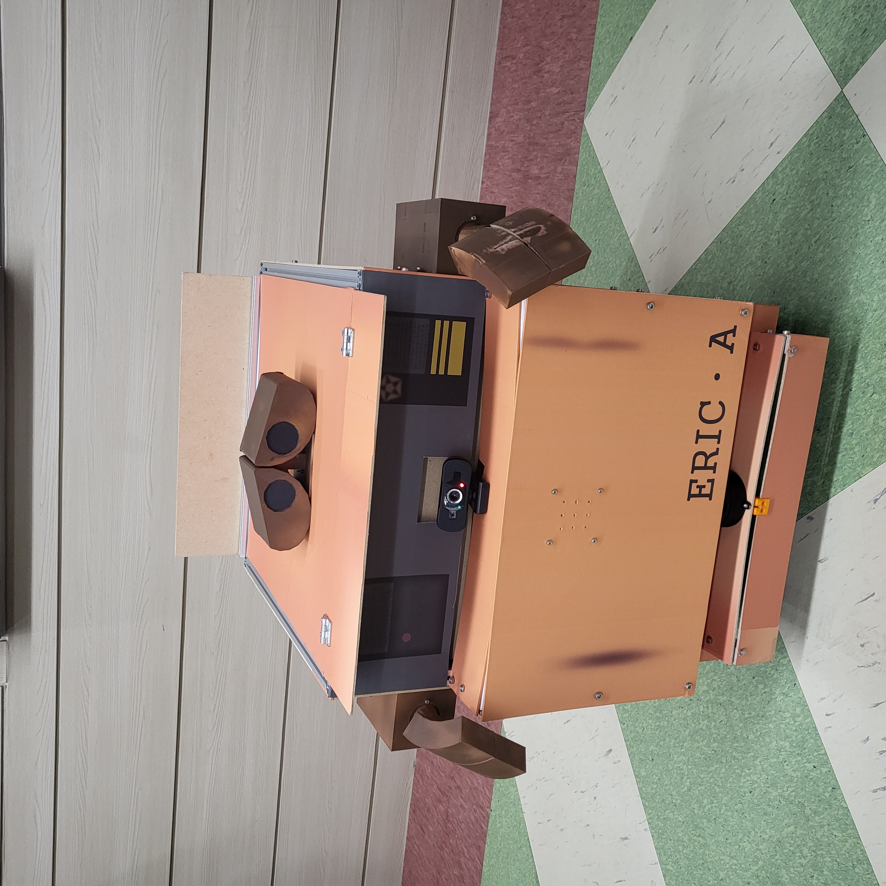 ERIC-A robot hardware design